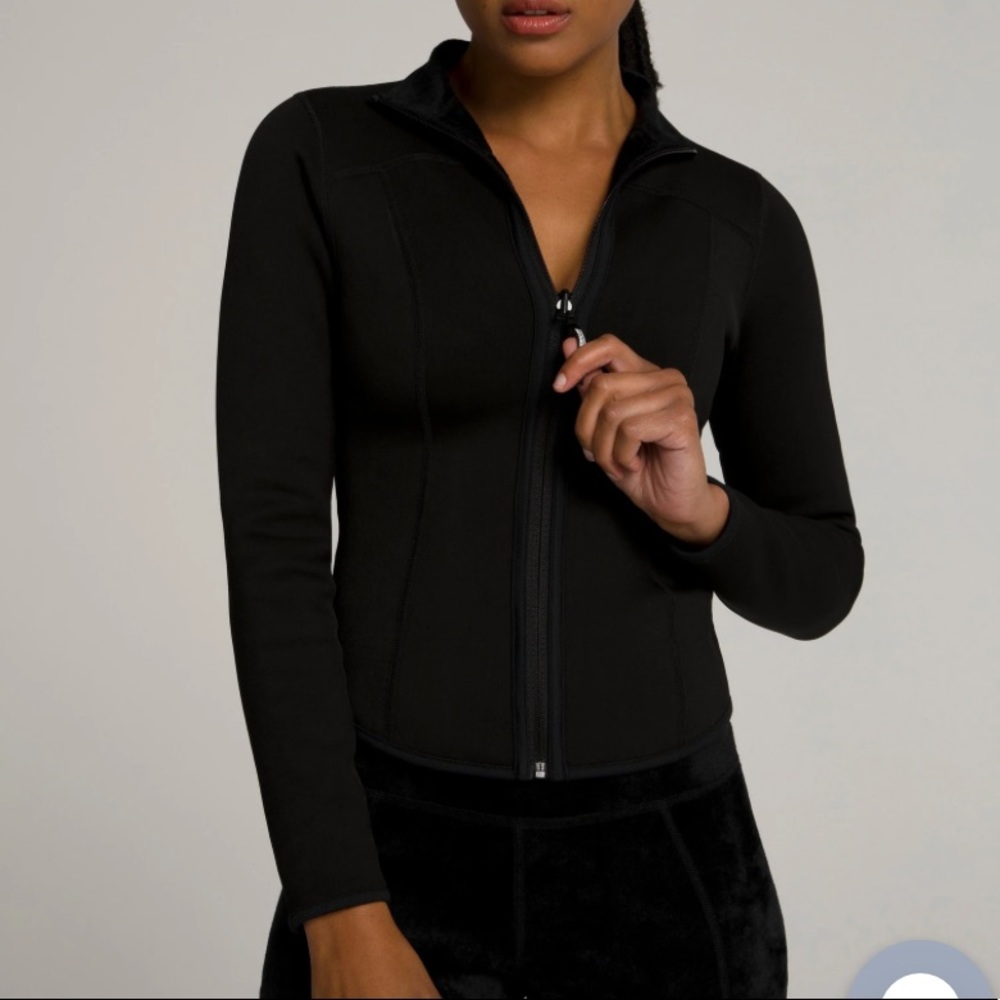 Good American by Khloe Kardashian Reversible Velour Jacket